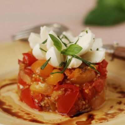  image de Tartare de tomates et mozzarella